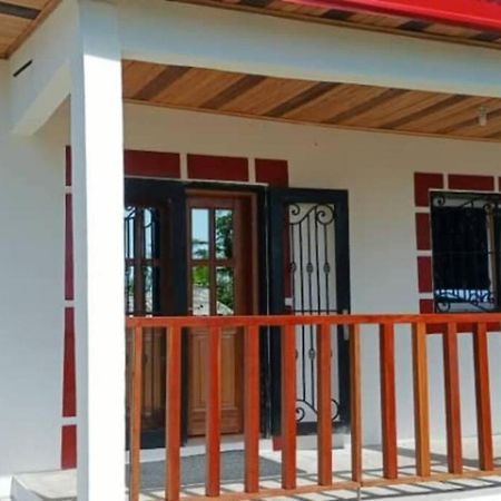 La Maison Du Voyageur Kribi Exterior photo